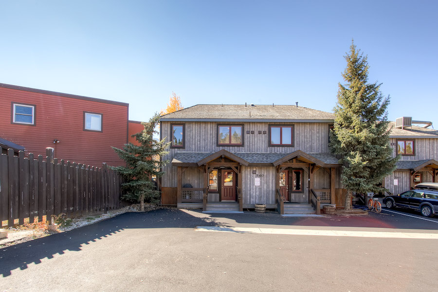 Resort Mainridge Townhomes