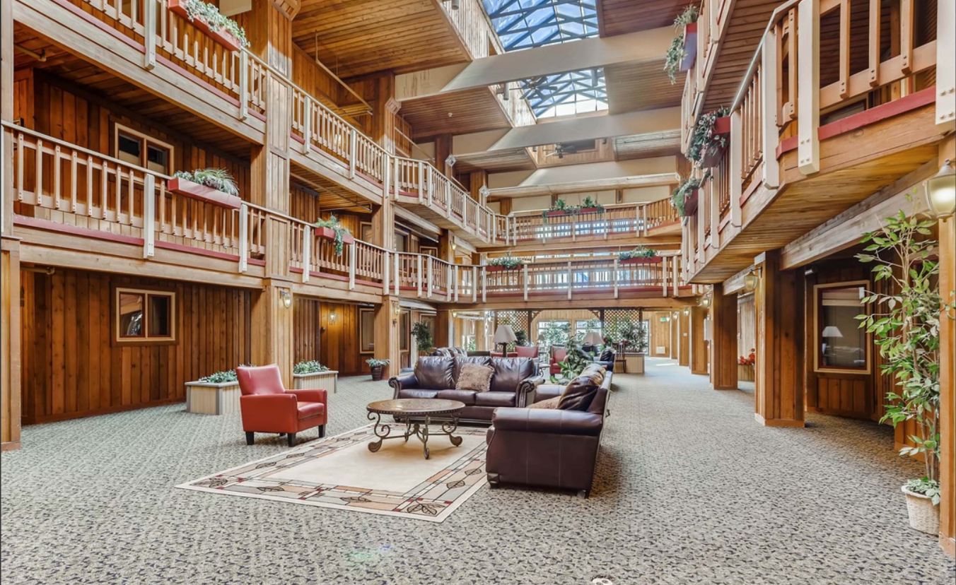 Resort Atrium Condominiums